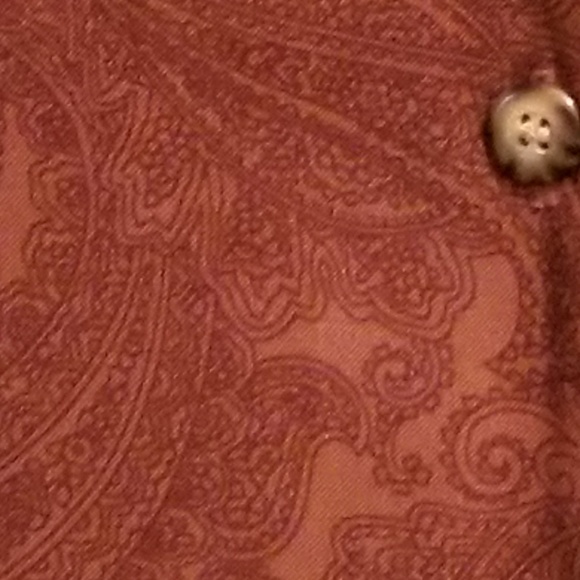 Long sleeve, button down shirt. - Picture 4 of 4